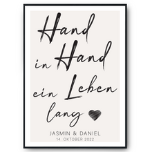 Laden Sie das Bild in den Galerie-Viewer, Hand in Hand ein Leben lang - Personalisiertes Partner Poster mit Namen & Datum | Jahrestag Geschenk zur Hochzeit Poster