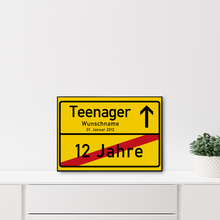 Laden Sie das Bild in den Galerie-Viewer, Personalisiertes Teenager Ortsschild Poster Teenager Geschenkidee zum 13. Geburtstag Geschenk personalisiert