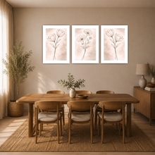 Laden Sie das Bild in den Galerie-Viewer, Magnolie Wandbilder 3er Set Beige Boho Blumen Poster Modern