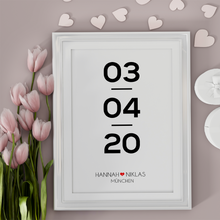Laden Sie das Bild in den Galerie-Viewer, Partner Poster Personalisiert Datum Namen Ort Jahrestag Geschenk zur Hochzeit