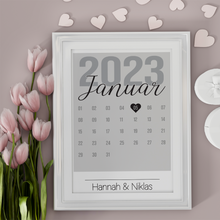 Laden Sie das Bild in den Galerie-Viewer, Personalisiertes Poster für Paare Verlobte Kalender Jahrestag Geschenk zur Hochzeit Datum Namen Hochzeitsgeschenk