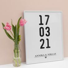 Laden Sie das Bild in den Galerie-Viewer, Jahrestag Partner Poster Personalisiert Datum Namen | Geschenk zur Hochzeit Paare Verlobte