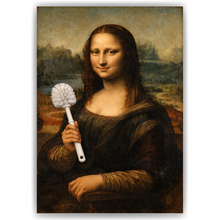 Laden Sie das Bild in den Galerie-Viewer, Lustiges Poster Mona Lisa mit Klobürste Badezimmer Nase zu Humorvolle Wanddeko für Toilette, Gäste-WC, Badezimmer Deko WC Humor Mona Lisa witzig