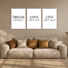 Laden Sie das Bild in den Galerie-Viewer, Dream Love Live Poster 3er Set Typografie Schwarz Weiß Wandbilder