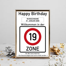 Laden Sie das Bild in den Galerie-Viewer, 19. Geburtstag Geschenk personalisiert Verkehrszeichen Deko Geburtstagsgeschenk Happy Birthday Geburtstagskarte