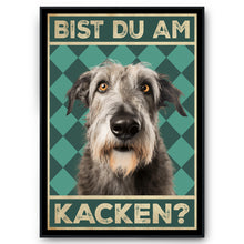 Laden Sie das Bild in den Galerie-Viewer, Irischer Wolfshund - Bist du am Kacken? Hunde Poster Badezimmer Gästebad Wandbild Klo Toilette Dekoration Lustiges Gäste-WC Bild DIN A4