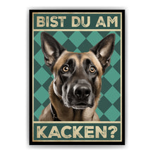Laden Sie das Bild in den Galerie-Viewer, Malinois - Bist du am Kacken? Hunde Poster Badezimmer Gästebad Wandbild Klo Toilette Dekoration Lustiges Gäste-WC Bild DIN A4