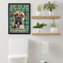 Laden Sie das Bild in den Galerie-Viewer, Bullmastiff - Bist du am Pupsen? Hunde Poster Badezimmer Gästebad Wandbild Klo Toilette Dekoration Lustiges Gäste-WC Bild DIN A4

