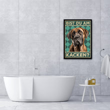 Laden Sie das Bild in den Galerie-Viewer, Mastiff - Bist du am Kacken? Hunde Poster Badezimmer Gästebad Wandbild Klo Toilette Dekoration Lustiges Gäste-WC Bild DIN A4