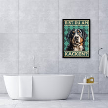 Laden Sie das Bild in den Galerie-Viewer, Berner Sennenhund - Bist du am Kacken? Hunde Poster Badezimmer Gästebad Wandbild Klo Toilette Dekoration Lustiges Gäste-WC Bild DIN A4