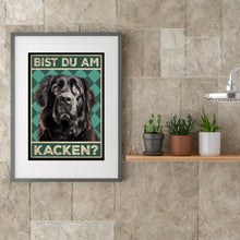 Laden Sie das Bild in den Galerie-Viewer, Neufundländer - Bist du am Kacken? Hunde Poster Badezimmer Gästebad Wandbild Klo Toilette Dekoration Lustiges Gäste-WC Bild DIN A4