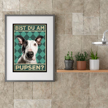 Laden Sie das Bild in den Galerie-Viewer, Bullterrier - Bist du am Pupsen? Hunde Poster Badezimmer Gästebad Wandbild Klo Toilette Dekoration Lustiges Gäste-WC Bild DIN A4