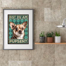 Laden Sie das Bild in den Galerie-Viewer, Chihuahua - Bist du am Pupsen? Hunde Poster Badezimmer Gästebad Wandbild Klo Toilette Dekoration Lustiges Gäste-WC Bild DIN A4