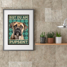 Laden Sie das Bild in den Galerie-Viewer, Bullmastiff - Bist du am Pupsen? Hunde Poster Badezimmer Gästebad Wandbild Klo Toilette Dekoration Lustiges Gäste-WC Bild DIN A4