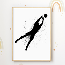 Laden Sie das Bild in den Galerie-Viewer, Jungen Fußballspieler Bilder 3er Set DIN A4 Kinderzimmer Fußballspieler Wandbilder Babyzimmer Poster Dekoration