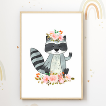 Laden Sie das Bild in den Galerie-Viewer, Waldtiere Waschbär Reh Fuchs 3er Set Kinderzimmer Bilder DIN A4 Wandbilder Deko Babyzimmer Poster