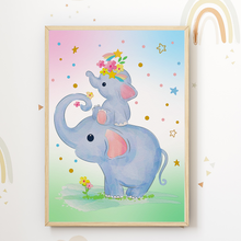 Laden Sie das Bild in den Galerie-Viewer, Mama Kind Waldtiere Familie Bilder 3er Set DIN A4 Kinderzimmer Wandbilder Babyzimmer Poster Dekoration - Hase Elefant Koala