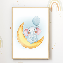 Laden Sie das Bild in den Galerie-Viewer, Fuchs Elefant Giraffe Mond 3er Set Kinderzimmer Bilder DIN A4 Wandbilder Deko Babyzimmer Poster