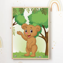 Laden Sie das Bild in den Galerie-Viewer, Niedliche Waldtiere Bilder 6er Set DIN A4 Kinderzimmer Wandbilder Babyzimmer Poster Dekoration - Reh Bär Fuchs Waschbär Hase Eichhörnchen