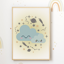 Laden Sie das Bild in den Galerie-Viewer, Niedliche Mond Bilder 3er Set DIN A4 Kinderzimmer Wandbilder Babyzimmer Poster Dekoration