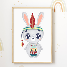 Laden Sie das Bild in den Galerie-Viewer, Indianer Tiere 3er Set Kinderzimmer Bilder DIN A4 Poster Babyzimmer Wandbilder Dekoration - Reh Biber Hase