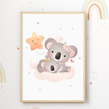 Laden Sie das Bild in den Galerie-Viewer, Koala Mama Bilder 3er Set DIN A4 Kinderzimmer Wandbilder Babyzimmer Poster Dekoration