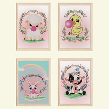 Laden Sie das Bild in den Galerie-Viewer, Schaf Küken Hase Kuh Kaugummi Bilder 4er Set DIN A4 Kinderzimmer Wandbilder Babyzimmer Poster Dekoration