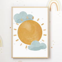 Laden Sie das Bild in den Galerie-Viewer, Regenbogen Sonne Schmetterlinge Bilder 4er Set DIN A4 Kinderzimmer Wandbilder Babyzimmer Poster Dekoration