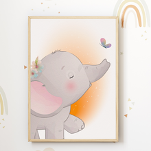 Laden Sie das Bild in den Galerie-Viewer, Giraffe Affe Zebra Elefant Safari Tiere Bilder 4er Set DIN A4 Kinderzimmer Wandbilder Babyzimmer Poster Dekoration