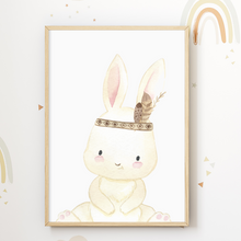 Laden Sie das Bild in den Galerie-Viewer, Waldtiere 6er Set Bilder Waschbär Bär Hase Fuchs Kinderzimmer Deko DIN A4 Poster