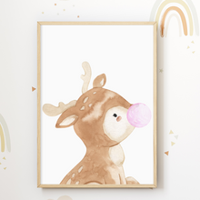 Laden Sie das Bild in den Galerie-Viewer, Safari Tiere Kaugummi 6er Set Bilder Giraffe Elefant Tiger Reh Löwe Kinderzimmer Deko DIN A4 Poster