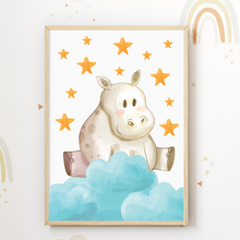 Laden Sie das Bild in den Galerie-Viewer, Elefant Zebra Löwe Nilpferd Sterne Wolken 4er Set Kinderzimmer Bilder DIN A4 Poster Babyzimmer Wandbilder Dekoration