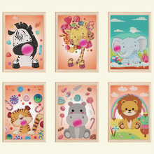 Laden Sie das Bild in den Galerie-Viewer, Safari Tiere Kaugummi Bilder 6er Set DIN A4 Kinderzimmer Wandbilder Babyzimmer Poster Dekoration