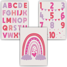 Laden Sie das Bild in den Galerie-Viewer, ABC Zahlen Kinderposter 3er Set Lernposter Alphabet | Mädchen Kinderzimmer Wandbilder Kindergarten Grundschule Lernhilfe für Kinder