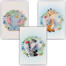 Laden Sie das Bild in den Galerie-Viewer, Elefant Zebra Giraffe Safari Tiere Bilder 3er Set DIN A4 Kinderzimmer Wandbilder Babyzimmer Poster Dekoration