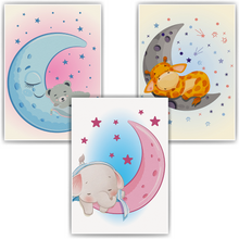 Laden Sie das Bild in den Galerie-Viewer, Mond Schlafende Tiere Bär Elefant Giraffe Bilder 3er Set DIN A4 Kinderzimmer Wandbilder Babyzimmer Poster Dekoration