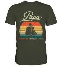Laden Sie das Bild in den Galerie-Viewer, Angler Papa Sohn Angeln Vatertag Geschenk Vater T-Shirt
