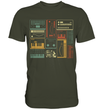 Laden Sie das Bild in den Galerie-Viewer, Analoger modularer Synthesizer Musiker Keyboard T-Shirt