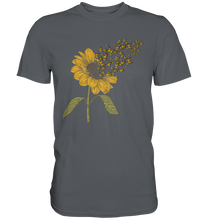 Laden Sie das Bild in den Galerie-Viewer, Schmetterling Sonnenblumen T-Shirt Gärtner Geschenk