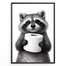 Laden Sie das Bild in den Galerie-Viewer, Lustiges Badezimmer Poster Waschbär mit Klopapier Humorvolle Wanddeko für Toilette, Gäste-WC, Badezimmer Deko WC Humor Tiere witziger Waschbär
