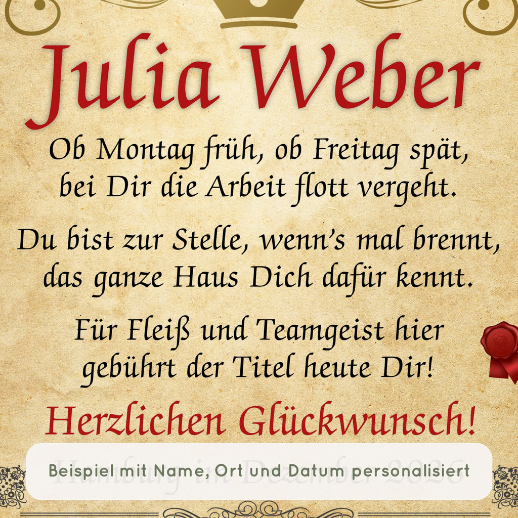 Nahaufnahme Urkunde Mitarbeiterin des Jahres: Beispiel mit Name, Ort und Datum personalisiert