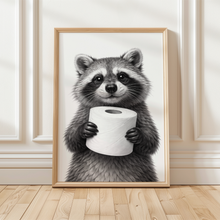 Laden Sie das Bild in den Galerie-Viewer, Lustiges Badezimmer Poster Waschbär mit Klopapier Humorvolle Wanddeko für Toilette, Gäste-WC, Badezimmer Deko WC Humor Tiere witziger Waschbär
