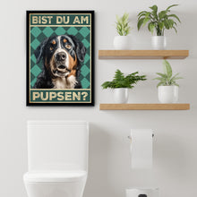 Laden Sie das Bild in den Galerie-Viewer, Berner Sennenhund - Bist du am Pupsen? Hunde Poster Badezimmer Gästebad Wandbild Klo Toilette Dekoration Lustiges Gäste-WC Bild DIN A4
