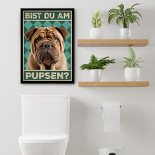 Laden Sie das Bild in den Galerie-Viewer, Shar Pei - Bist du am Pupsen? Hunde Poster Badezimmer Gästebad Wandbild Klo Toilette Dekoration Lustiges Gäste-WC Bild DIN A4
