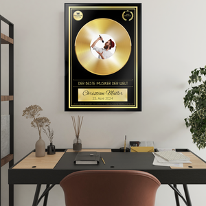 Goldene Schallplatte personalisiert inkl. Bilderrahmen Poster Druck | Geburtstag Geschenkidee zur Goldenen Hochzeit Musiker Anerkennung Wertschätzung Frauen Männer personalisiertes Geschenk