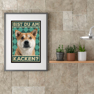 Akita Inu - Bist du am Kacken? Hunde Poster Badezimmer Gästebad Wandbild Klo Toilette Dekoration Lustiges Gäste-WC Bild DIN A4