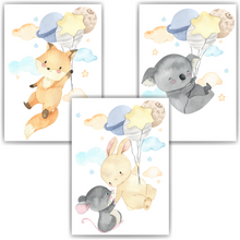 Laden Sie das Bild in den Galerie-Viewer, Luftballon Tiere Bilder 3er Set DIN A4 Kinderzimmer Wandbilder Babyzimmer Poster Dekoration - Fuchs Maus Hase Koala
