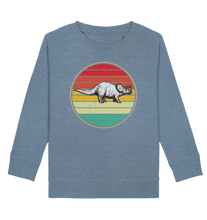 Laden Sie das Bild in den Galerie-Viewer, Dino Triceratops Kinder Dinosaurier Sweatshirt

