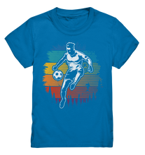 Laden Sie das Bild in den Galerie-Viewer, Fußball Fußballer Fußballspieler Kinder T-Shirt
