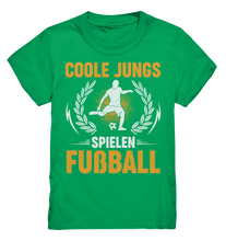 Laden Sie das Bild in den Galerie-Viewer, Fußball Jungen Fußballer Kinder Fußballspieler T-Shirt
